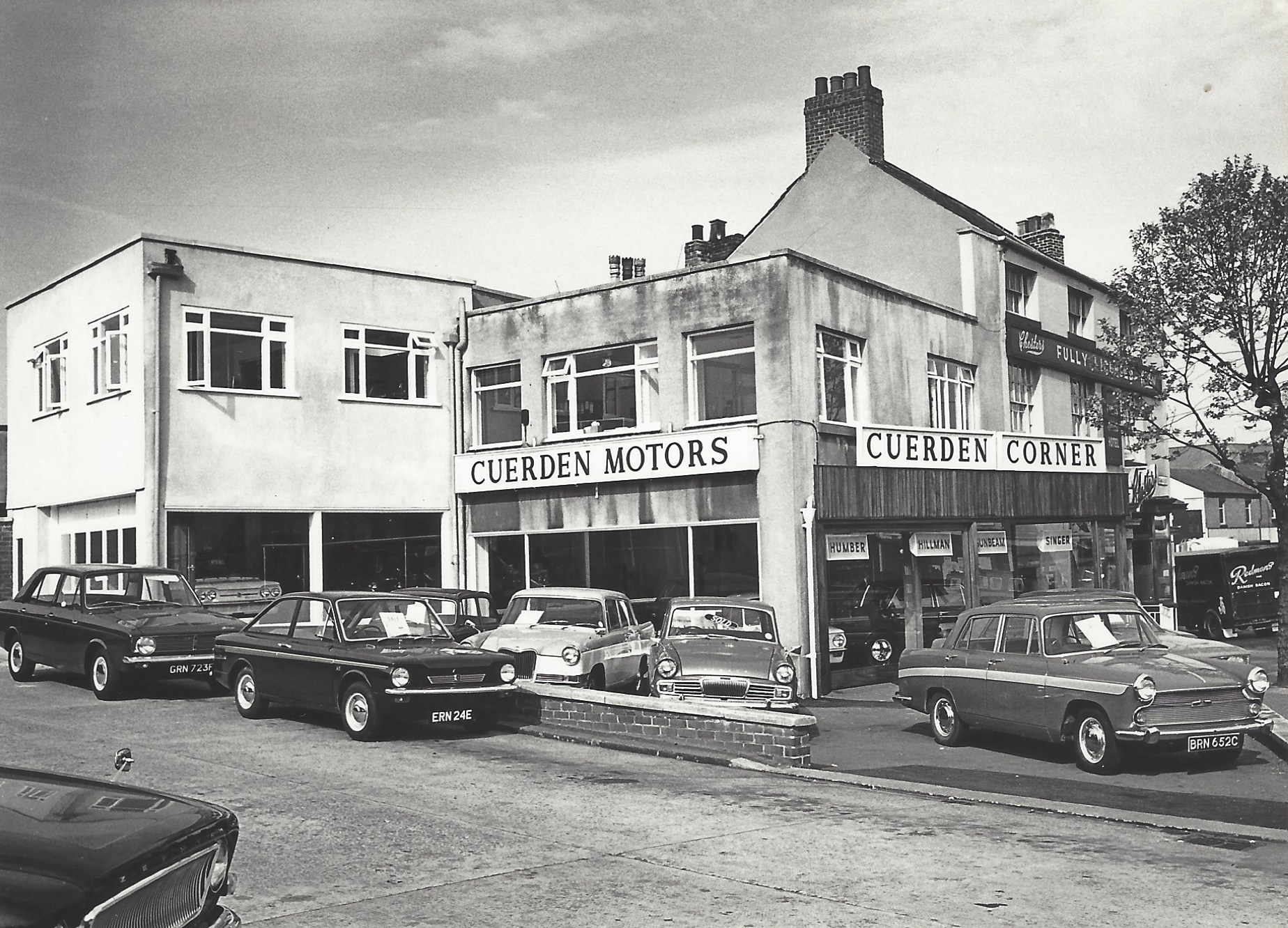 Fellgate Cars